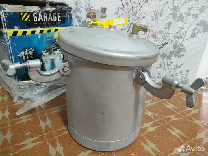 Расконагнетательный бак garage PX-1