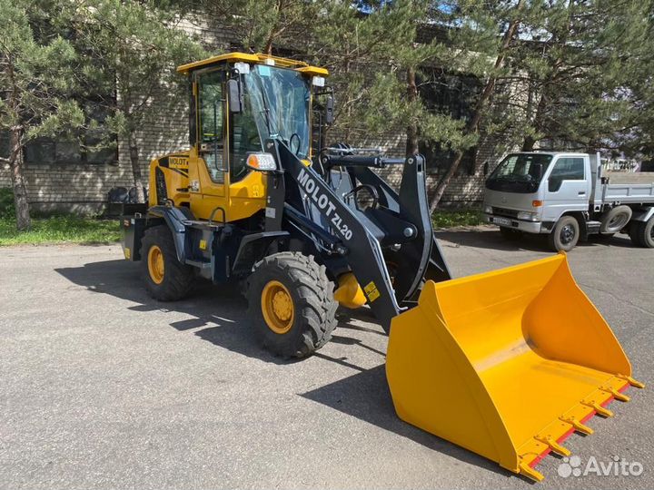 Фронтальный погрузчик Molot ZL20, 2023