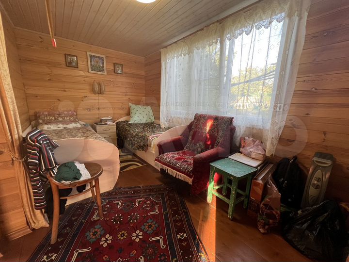 Дом 56 м² на участке 6 сот.