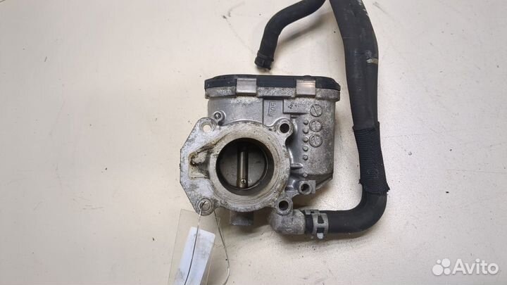 Заслонка дроссельная Toyota Yaris