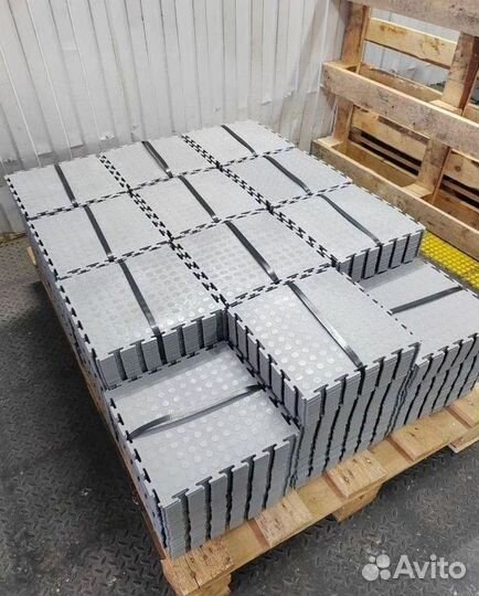 Модульная плитка пвх в спорт зал