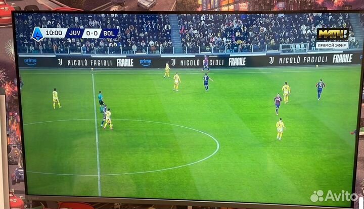 Умный телевизор 43