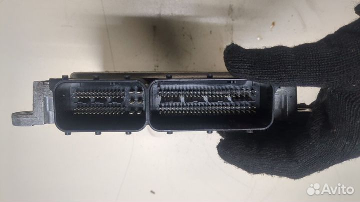 Блок управления двигателем Mercedes E W212