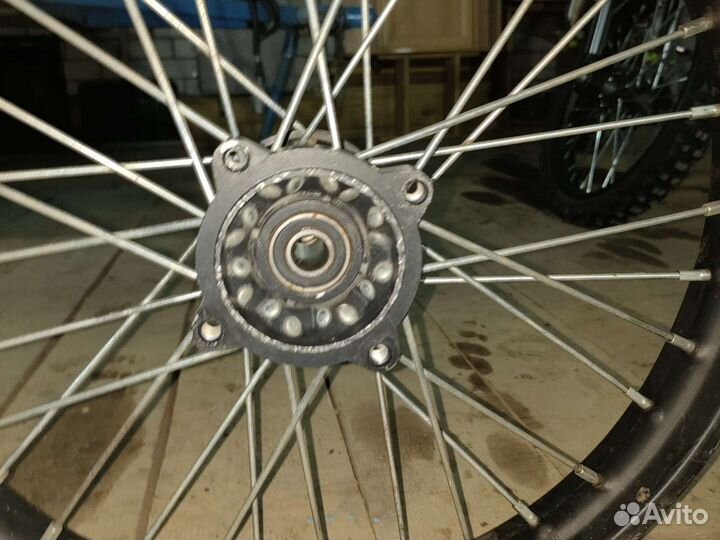 Колесо 17 на питбайк