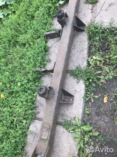 Подрамник газ 53