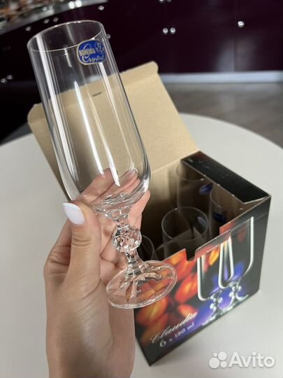 Бокалы для шампанского Bohemia новые