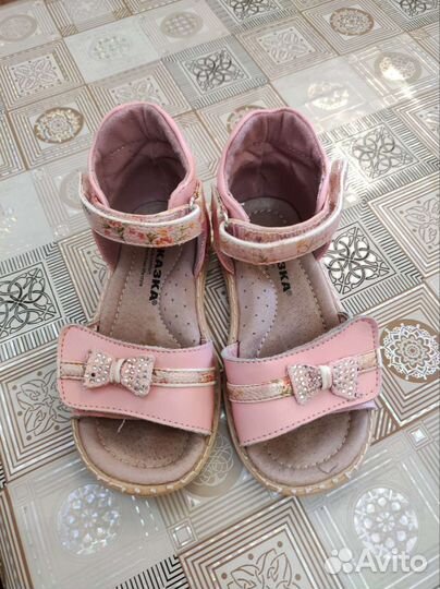 Босоножки для девочки 23 размер