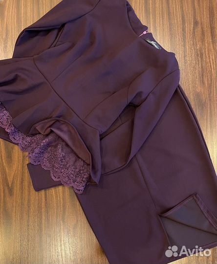 Костюм юбка с кофтой и тюлевой вставкой