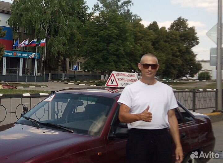 Автоинструктор. Инструктор по вождению. Уроки вожд