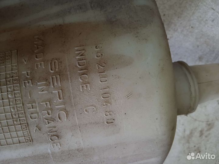 Бачок омывателя с мотором Citroen xsara I ситроен