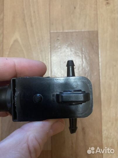 Моторчик Стеклоомывателя Ниссан Лиф Ze1