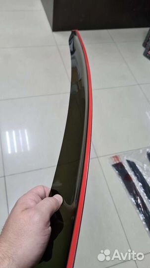 Дефлекторы окон (ветровики)