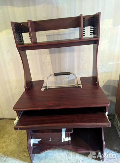 Компьютерный стол бу