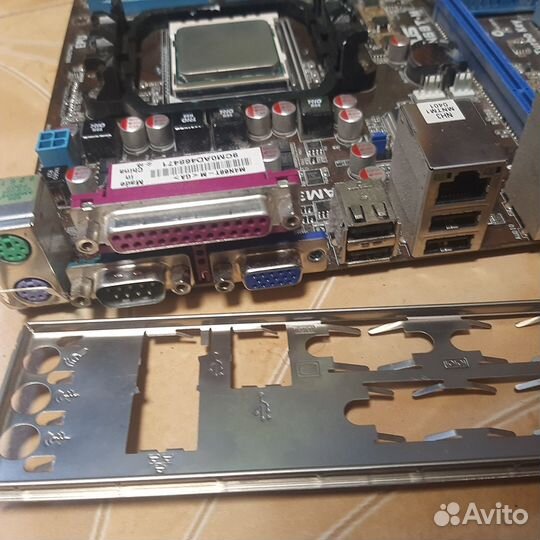 AM3 Asus M4N68T-M с процессором и памятью
