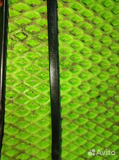 Рычаг стеклоочистителя левый правый Renault Logan