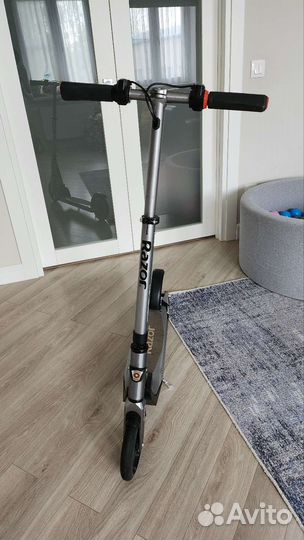 Электросамокат razor e prime бу
