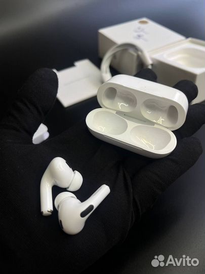 AirPods max