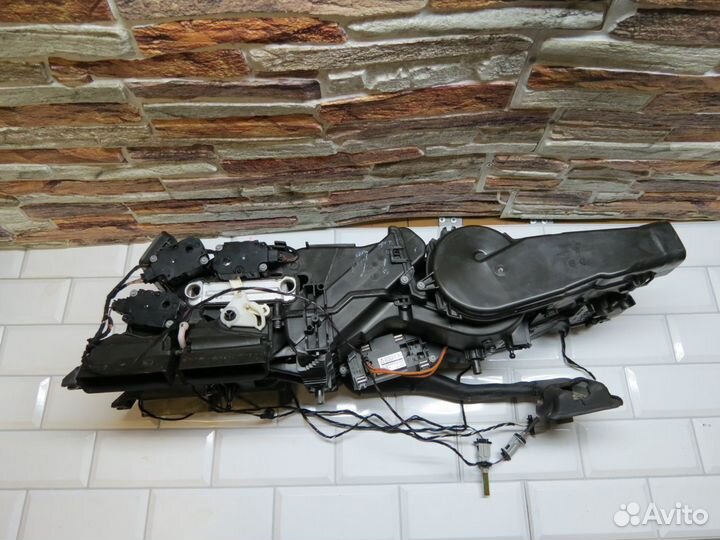 Печка салона центральная Audi A8 D4 A8D4