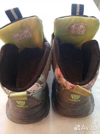 Продам кроссовки детские