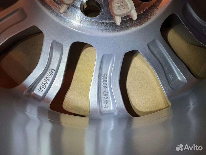 Литые диски Toyota оригинал