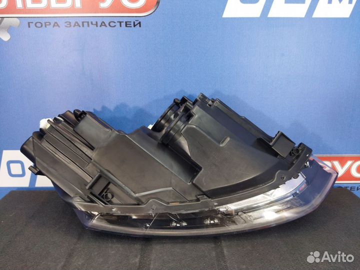 Фара левая Polo