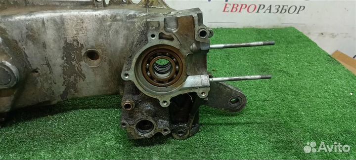 Картер двигателя(мото) Мопед Suzuki Sepia AJ50S
