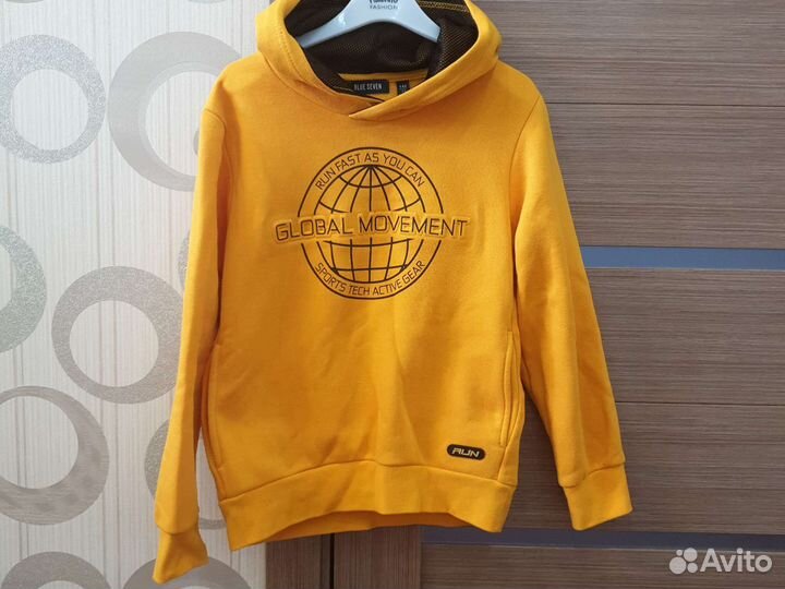 Кофта на мальчика 146