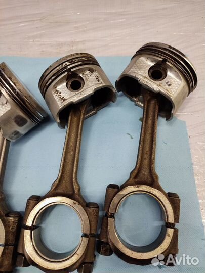 Гильза, шатун, поршень Peugeot 307
