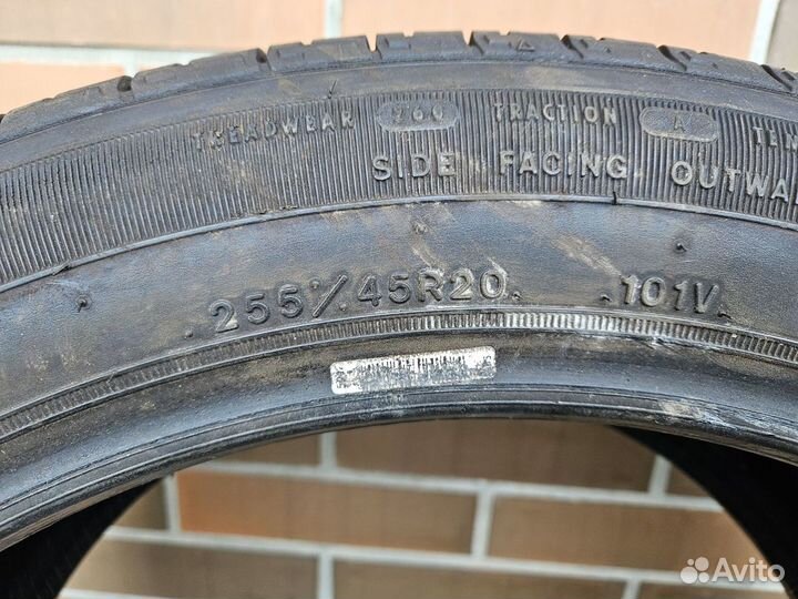 Goodyear Eagle RS-A 255/45 R20 101V