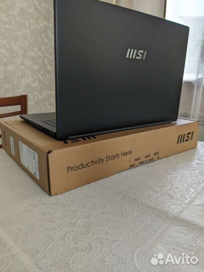 Ноутбук msi 15 диагональ i5 1235u 8гб 250ssd