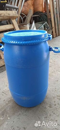 Бочка пластиковая с крышкой 50л