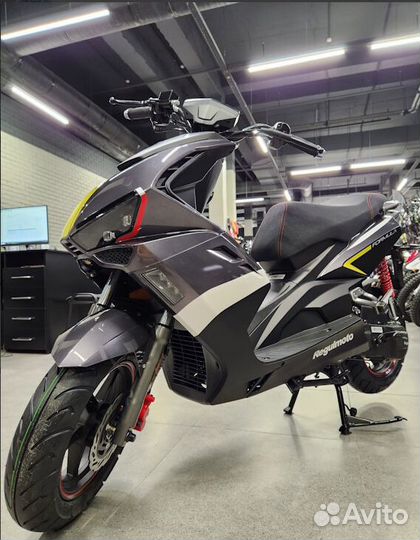 Скутер Regulmoto formula 50 2Т