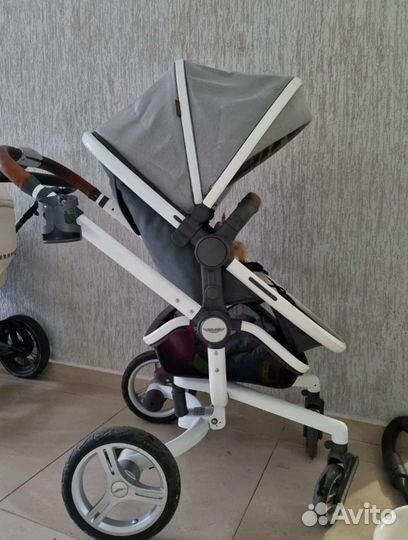 Коляска Silver Cross Aston Martin