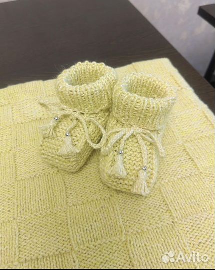 Плед детский вязаный