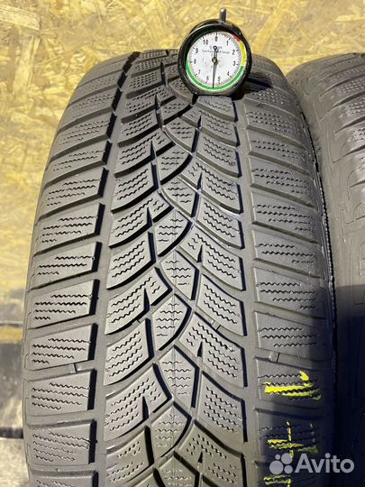 Goodyear UltraGrip Performance Gen-1 205/55 R17