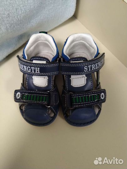 Сандали ортопедические 19,23;кроссовки21,24,кеды24