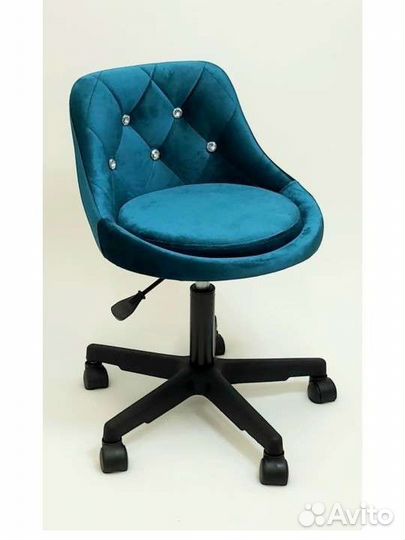 Компьютерное кресло новое
