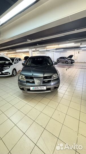 Mitsubishi Outlander 2.0 МТ, 2003, 163 000 км