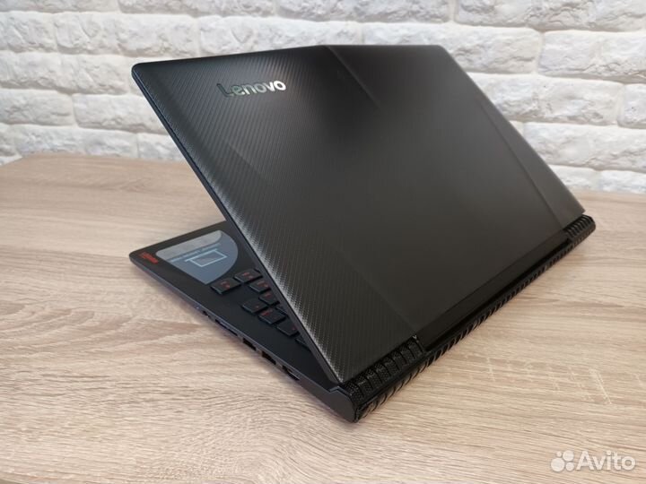 Игровой Lenovo Legion