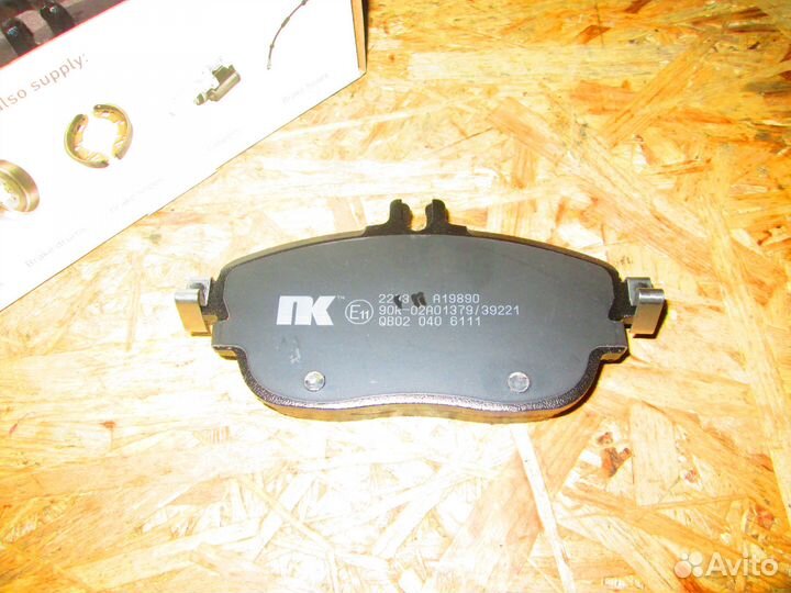 Колодки тормозные передние Infiniti QX 30