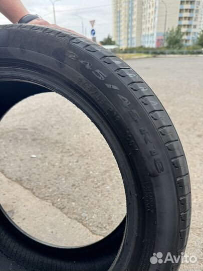 Pirelli Cinturato P7 275/40 R18 103Y