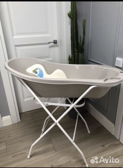 Подставка под детскую ванночку