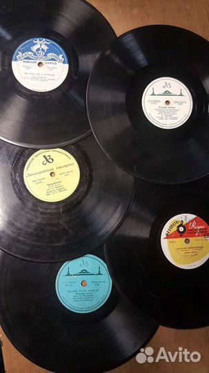 Пластинки виниловые