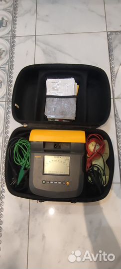 Fluke 1550C Мегаомметр-тестер