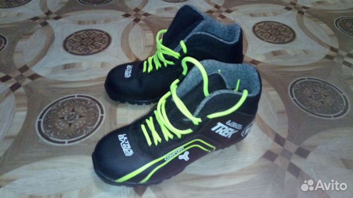 Беговые лыжи