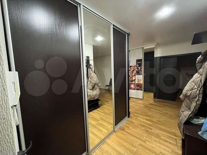 1-к. квартира, 54 м², 15/17 эт.