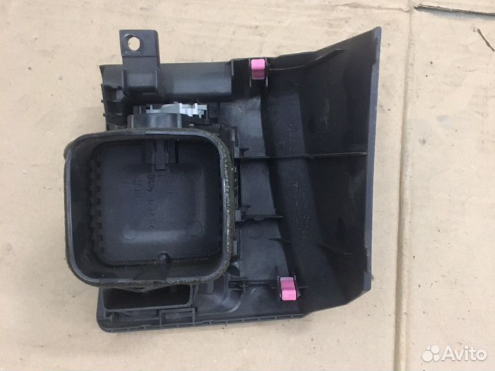 Вентиляционная решетка Toyota 4Runner (2572)