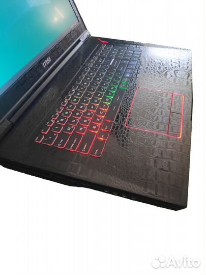 Ноутбук MSI gt73vr 6RE Titan