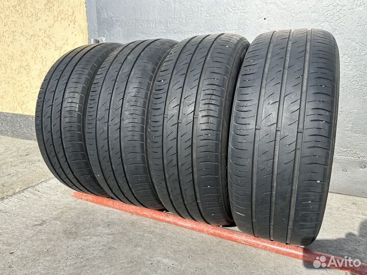 Kumho Ecowing ES01 KH27 205/55 R16