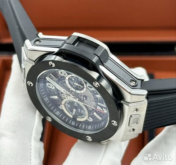 Часы hublot